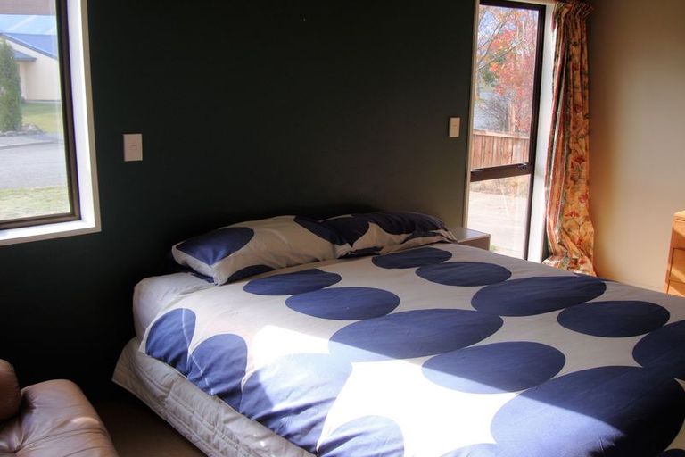 Photo of property in 3 Clay Cliffs Lane, Omarama, 9412