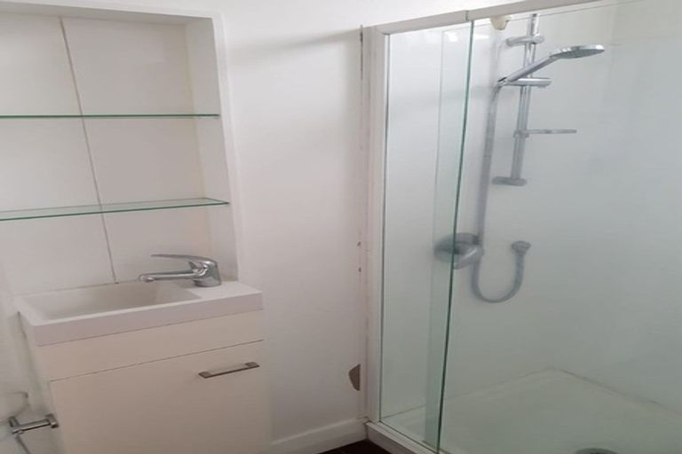 Photo of property in 2/25 Commercial Road, Grey Lynn, Auckland, 1021