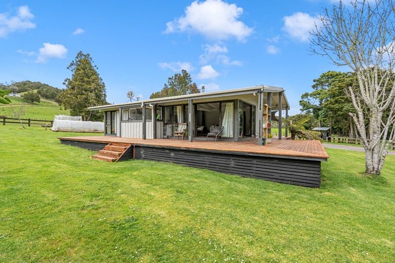 Photo of property in 360 Kara Road, Maungatapere, Whangarei, 0179