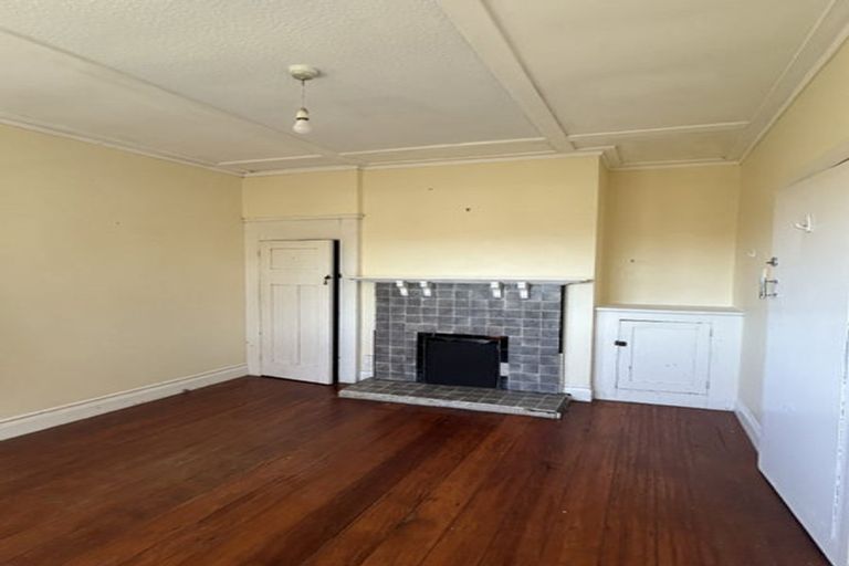 Photo of property in 19 Hadfield Terrace, Kelburn, Wellington, 6012