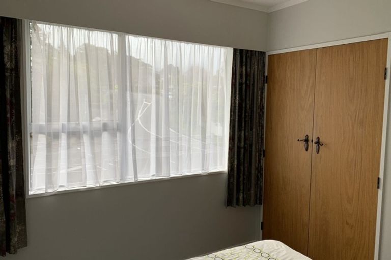 Photo of property in 5 Halswater Drive, Churton Park, Wellington, 6037