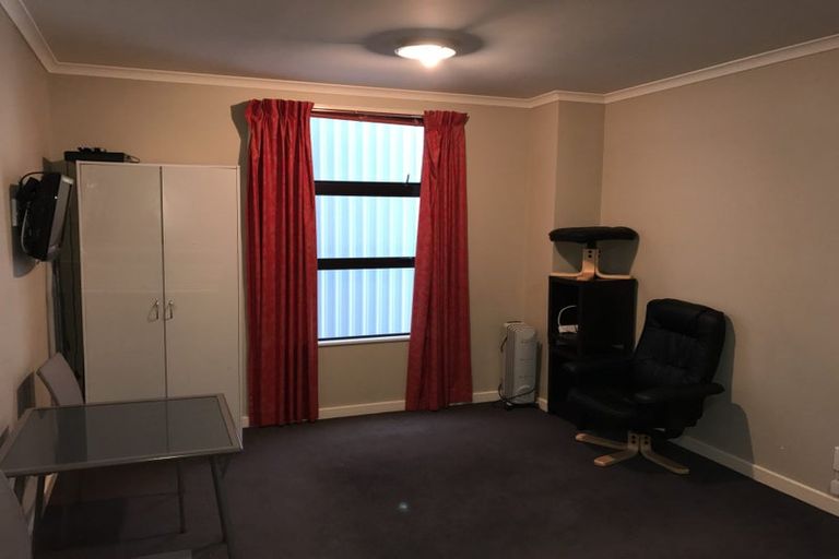 Photo of property in Aitken Street Apartments, 604/5 Aitken Street, Thorndon, Wellington, 6011