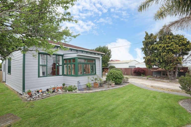 Photo of property in 14 Medway Street, Rongotea, 4476