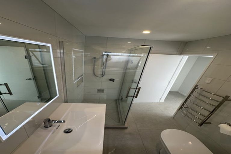 Photo of property in 24 Ewen Street, Takapuna, Auckland, 0622