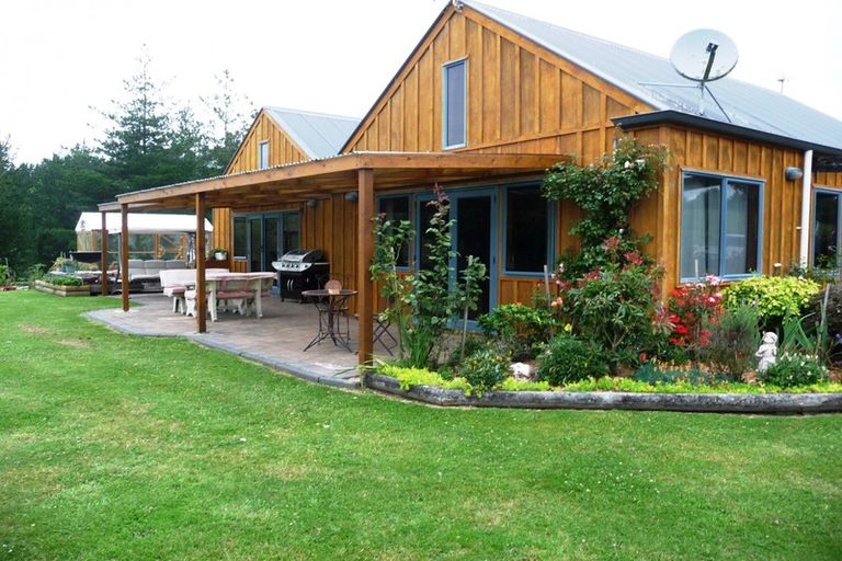 Photo of property in 60 Dods Road, Waikite Valley, Rotorua, 3077