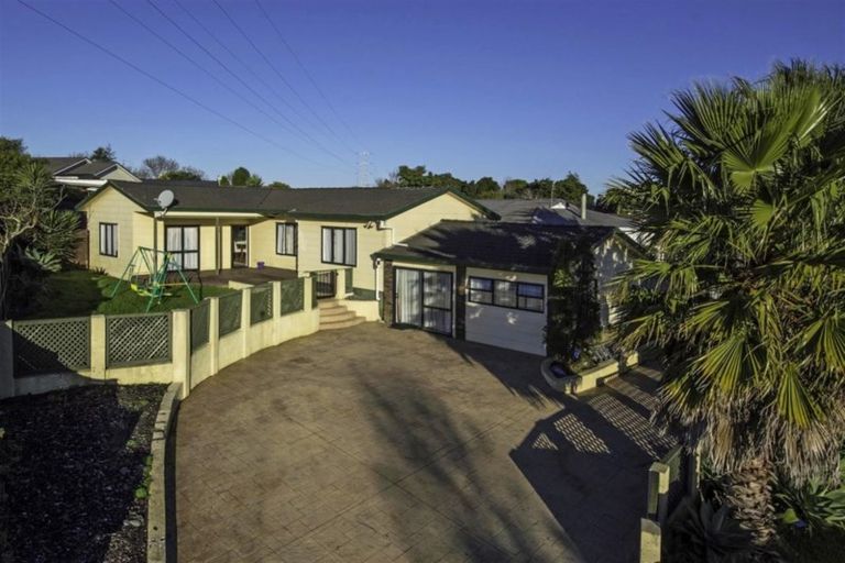 Photo of property in 6 Crail Court, Totara Heights, Auckland, 2105