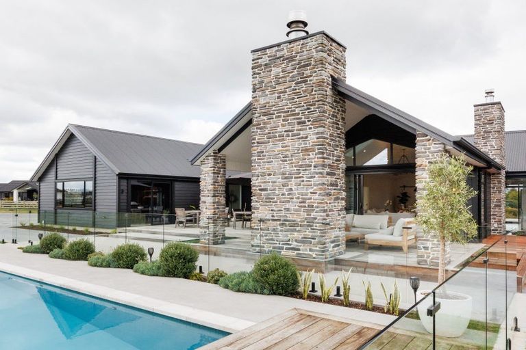 Photo of property in 72 Hartwell Drive, Kelvin Grove, Palmerston North, 4470