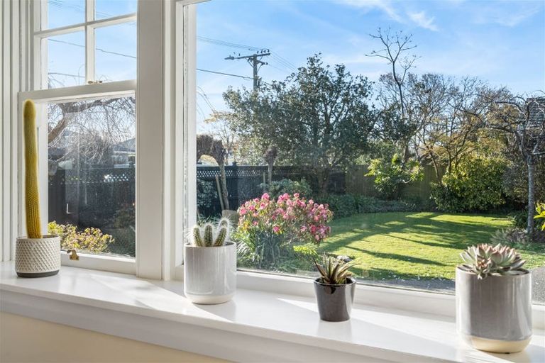 Photo of property in 96 Petrie Street, Richmond, Christchurch, 8013