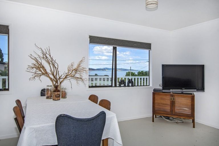 Photo of property in 25 Ngatoto Road, Tinopai, Matakohe, 0593