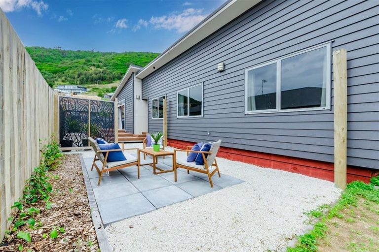 Photo of property in 10 Matuhi Street, Waikanae, 5036