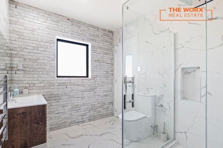 Photo of property in 55 Clarks Beach Road, Clarks Beach, 2122