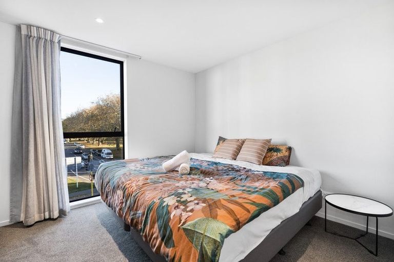 Photo of property in 8/33 Kilmore Street, Christchurch Central, Christchurch, 8013