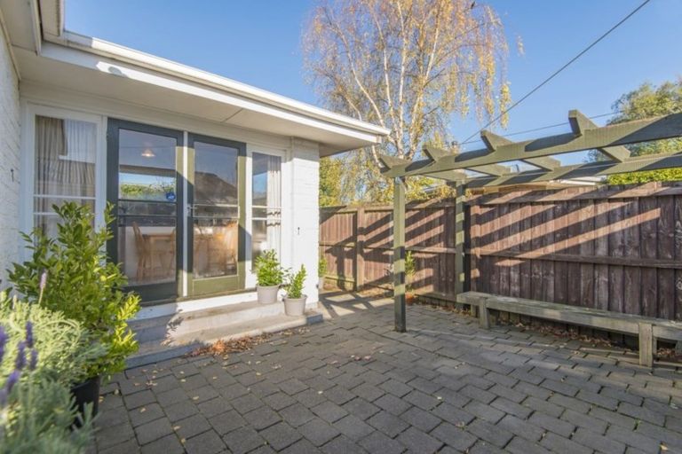 Photo of property in 11 Gainford Street, Avonhead, Christchurch, 8042