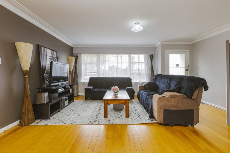 Photo of property in 1/93 Kenderdine Road, Papatoetoe, Auckland, 2025