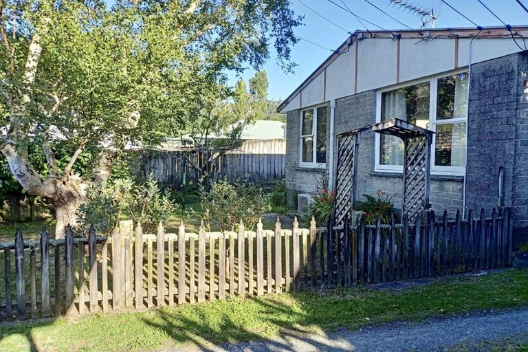 Photo of property in 6-8 Young Grove, Stokes Valley, Lower Hutt, 5019