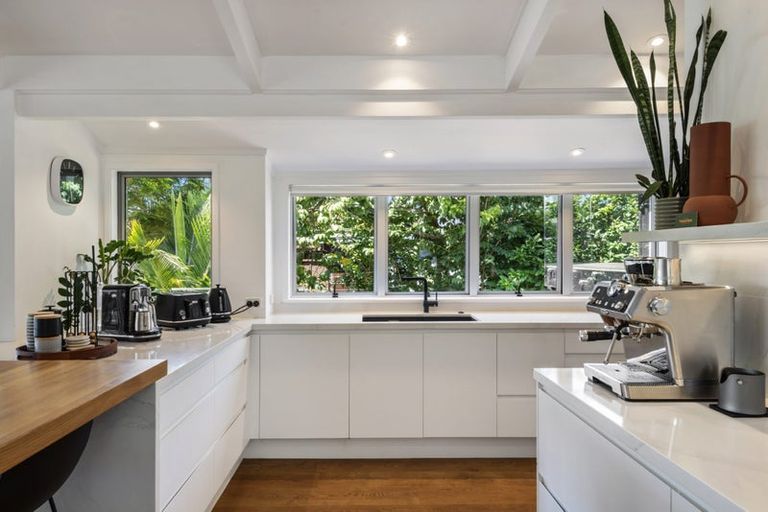 Photo of property in 2 Manurere Avenue, Takapuna, Auckland, 0622