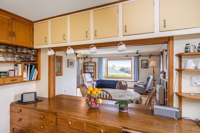 Photo of property in 4 Kereru Street, Waikanae, 5036