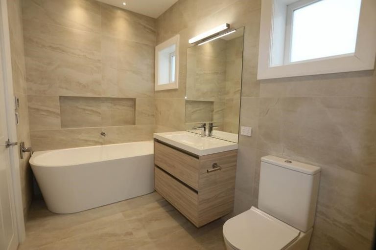 Photo of property in 11b Rhodes Street, Merivale, Christchurch, 8014