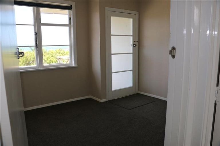 Photo of property in 8 Matangi Terrace, Snells Beach, 0920