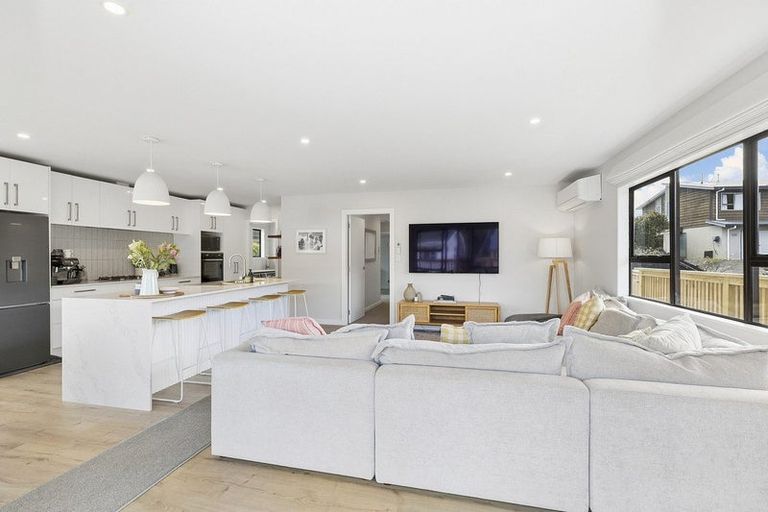 Photo of property in 129 Pope Street, Camborne, Porirua, 5026