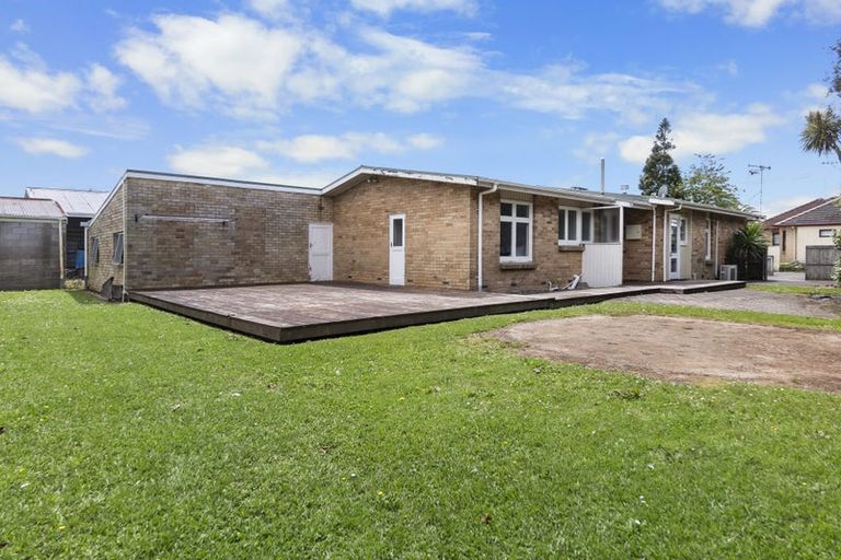 Photo of property in 24 Braid Road, St Andrews, Hamilton, 3200