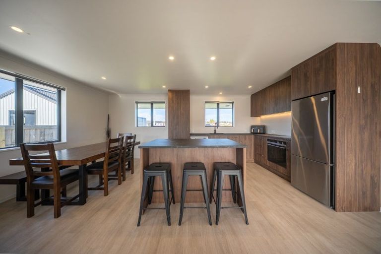 Photo of property in 22 Marakura Drive, Te Anau, 9600