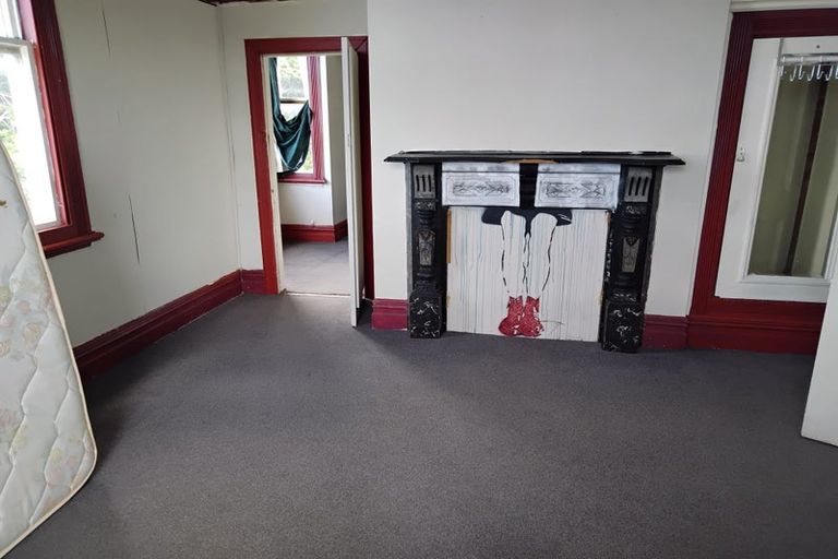 Photo of property in 74 Heriot Row, North Dunedin, Dunedin, 9016