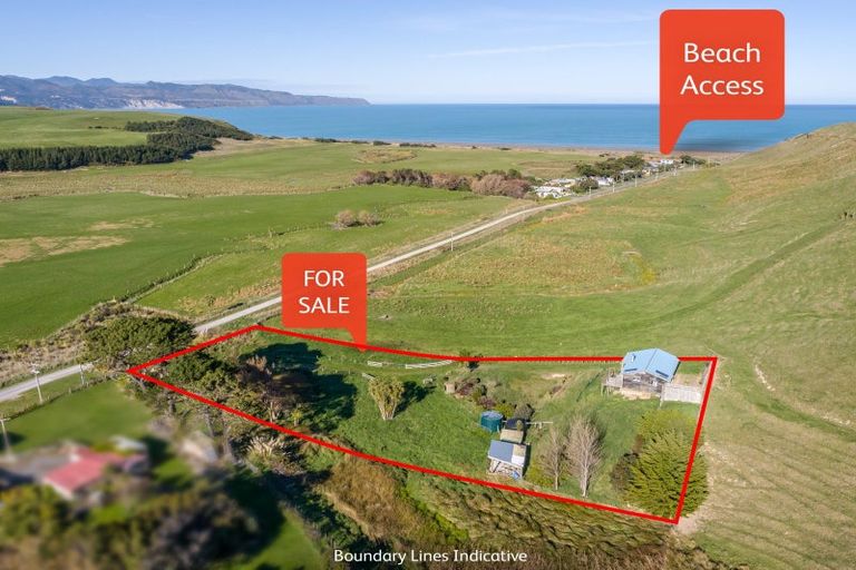 Photo of property in 32 Whangaimoana Beach Road, Whangaimoana, Pirinoa, 5772