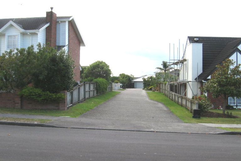Photo of property in 21 Picasso Drive, West Harbour, Auckland, 0618