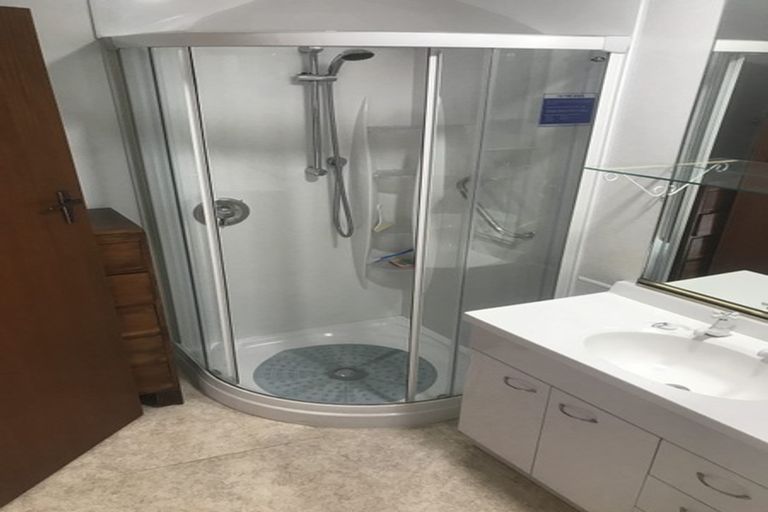 Photo of property in 5d Kent Place, Mosgiel, 9024