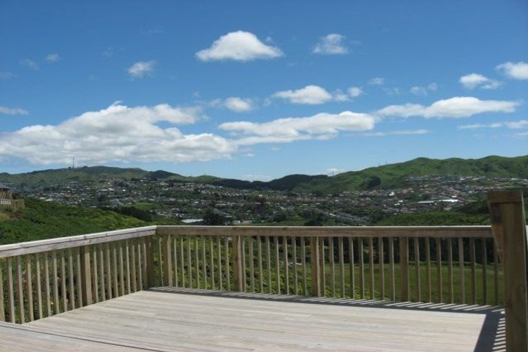 Photo of property in 217 Mark Avenue, Grenada Village, Wellington, 6037