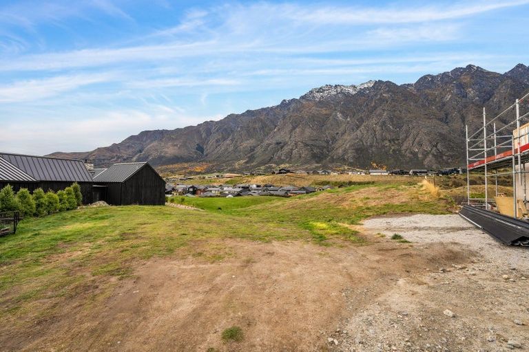 Photo of property in 36 Cunninghams Drive, Jacks Point, Queenstown, 9371