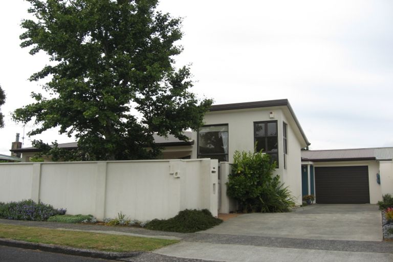 Photo of property in 1a Stembridge Avenue, Pukekohe, 2120