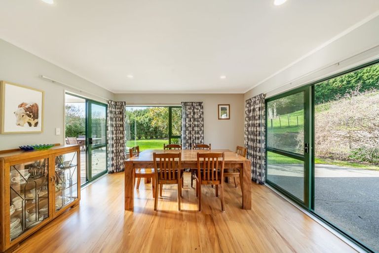 Photo of property in 86 Colletts Road, Mangaroa, Upper Hutt, 5371