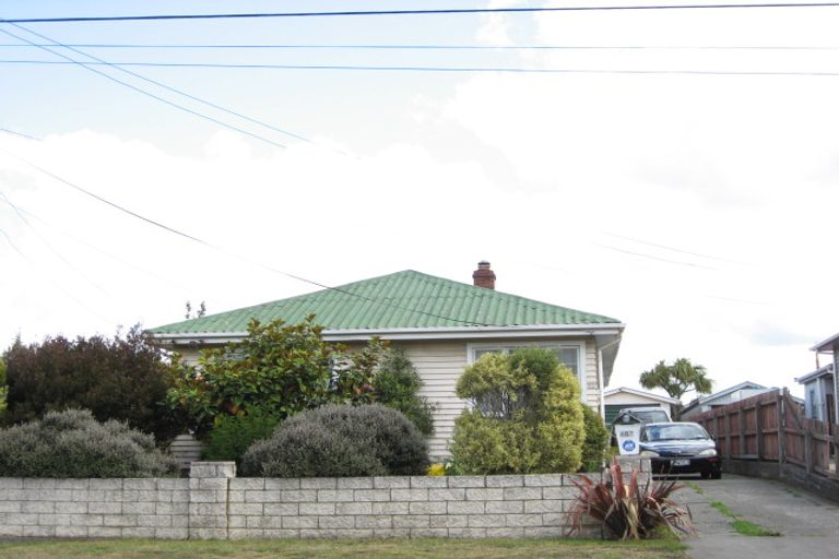 Photo of property in 462 Linwood Avenue, Woolston, Christchurch, 8062