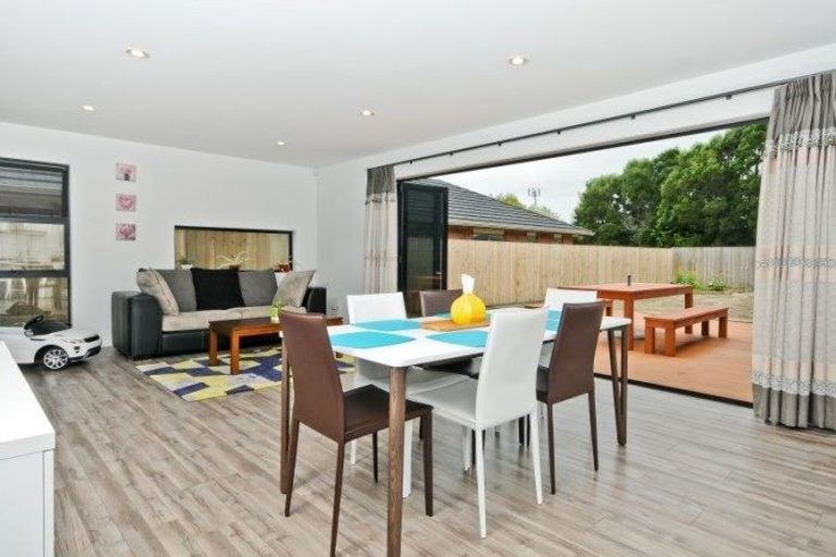 Photo of property in 34 Sirius Crescent, Rototuna North, Hamilton, 3210