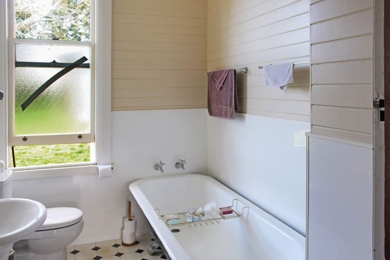 Photo of property in 13 Otanga Street, Dannevirke, 4930