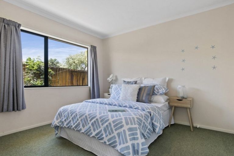 Photo of property in 6 Beachlands Place, Papamoa Beach, Papamoa, 3118