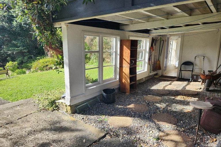 Photo of property in 23 Ocean View Road, Hatfields Beach, Orewa, 0931