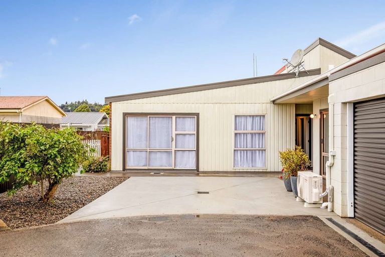 Photo of property in Atlas Apartments, 29a Stewart Street, Whakatane, 3120