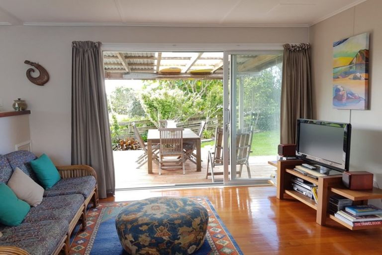 Photo of property in 808 Cove Road, Waipu, 0582