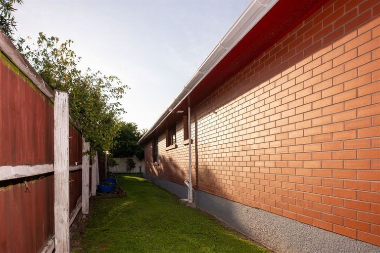 Photo of property in 50 Nursery Road, Phillipstown, Christchurch, 8011