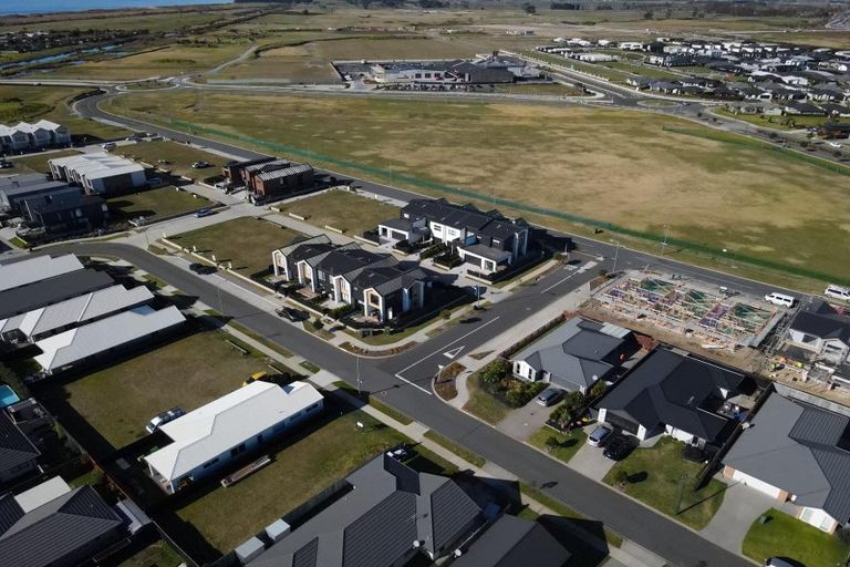 Photo of property in 21 Sabre Street, Papamoa Beach, Papamoa, 3118