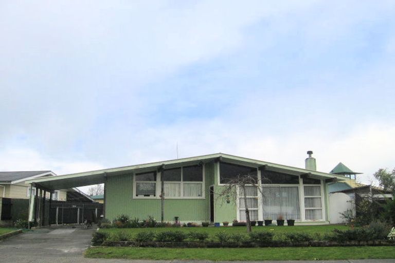 Photo of property in 6 Whitby Crescent, Flaxmere, Hastings, 4120