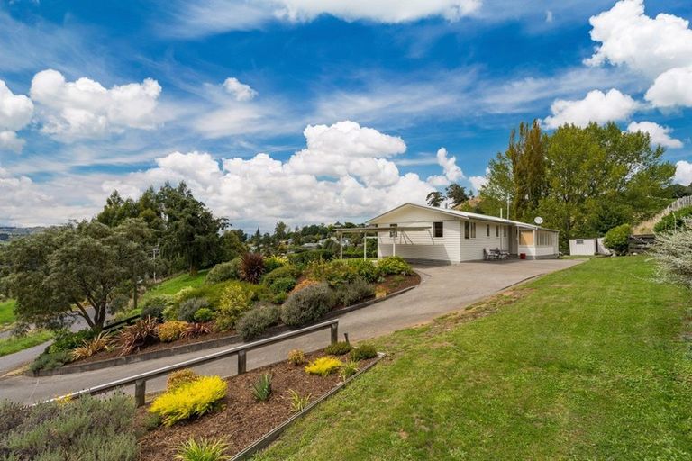 Photo of property in 39 Ruru Road, Taihape, 4720