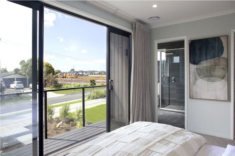 Photo of property in 230 Park Estate Road, Rosehill, Papakura, 2113