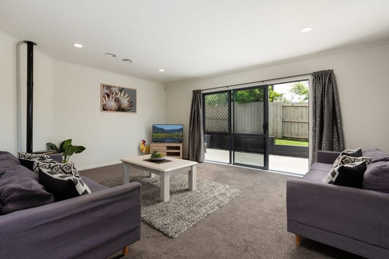 Photo of property in 49 Fairview Place, Te Puke, 3119