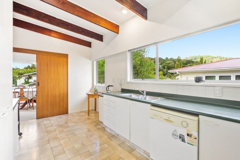 Photo of property in 10 Deller Grove, Silverstream, Upper Hutt, 5019