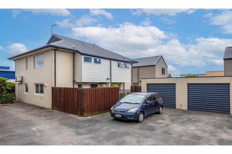 Photo of property in Burkedale Court, 7/105 Burke Street, Sydenham, Christchurch, 8023