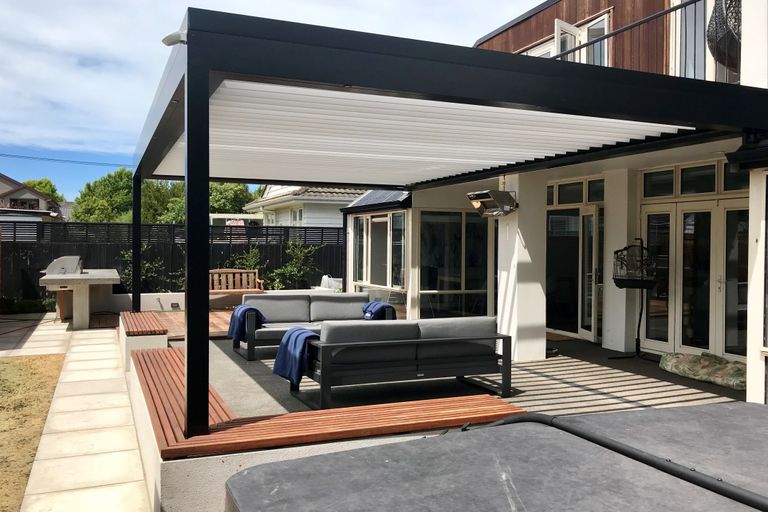 Photo of property in 19 Jeffreys Road, Fendalton, Christchurch, 8052